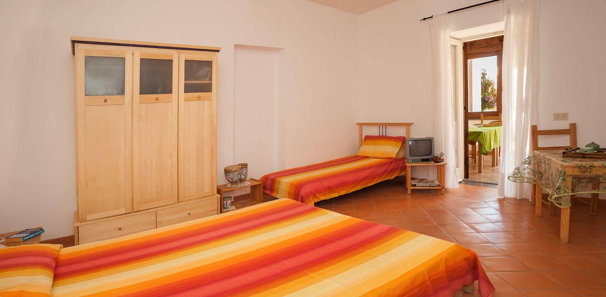 B&B Cassiopea Vico Equense Bagian luar foto