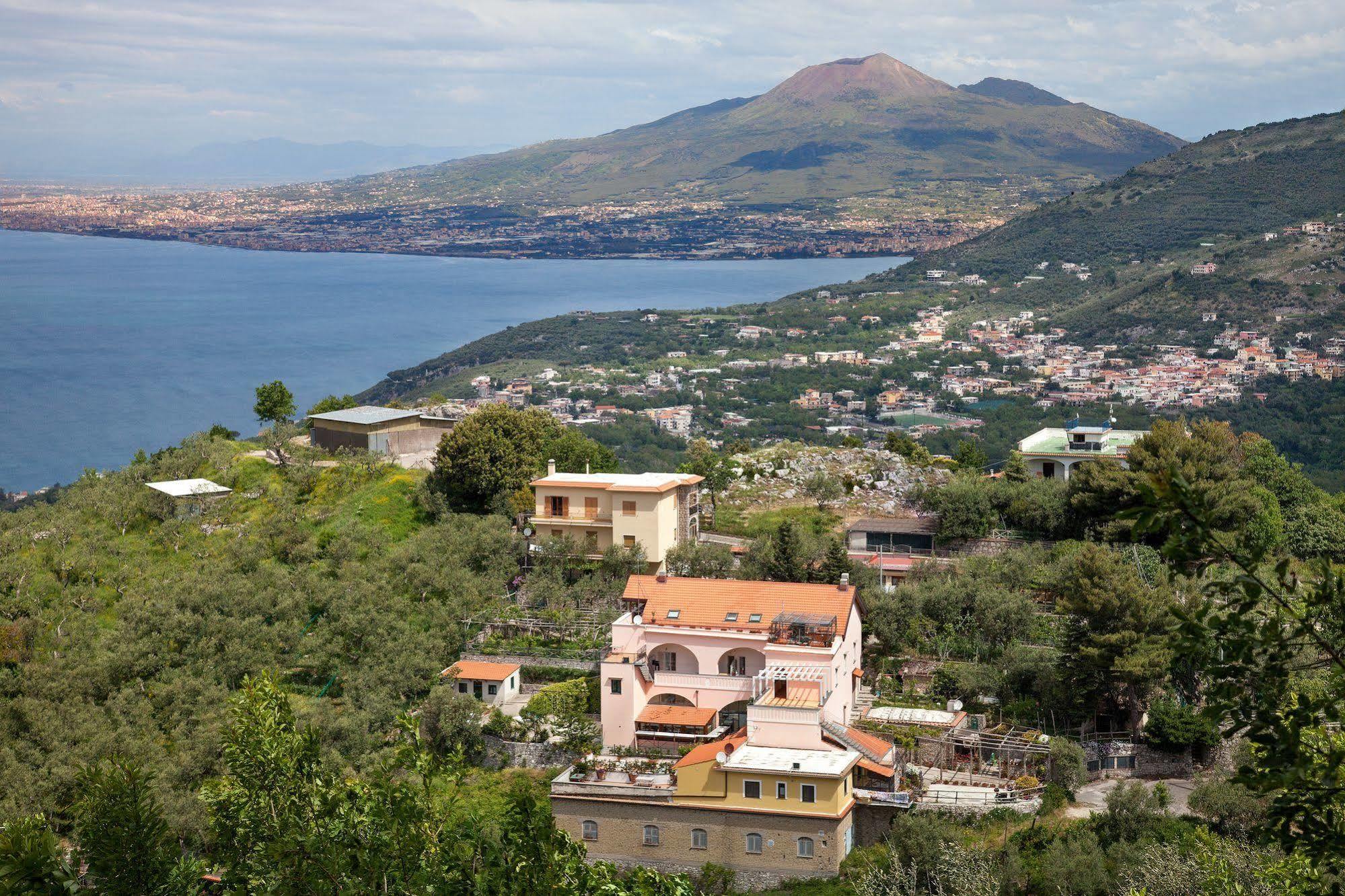B&B Cassiopea Vico Equense Bagian luar foto